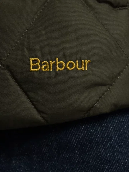 Жилет Barbour зелений