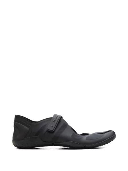 Маратонки Nike черно