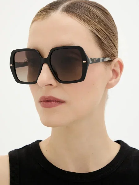 Слънчеви очила Carolina Herrera HER черно