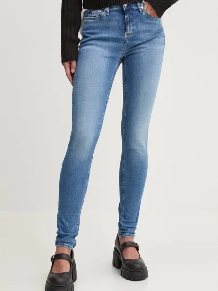 Kavbojke Tommy Jeans Nora modra