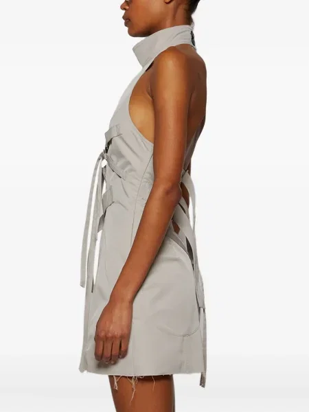 Odgovarati haljina Natasha Zinko sa kopčom ular vrat