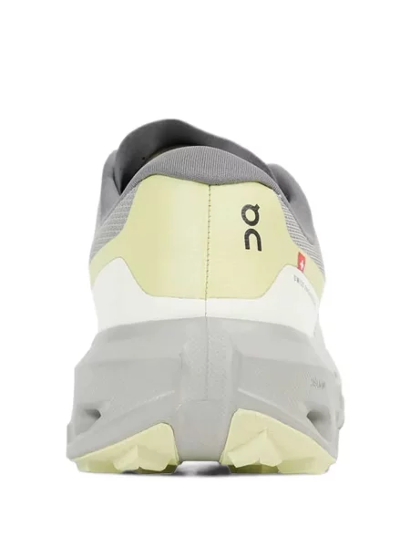 Sneakerși On gri