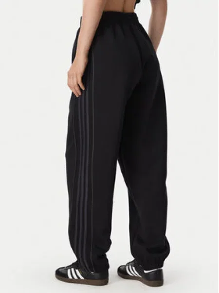 Adidas Spodnji del trenirke Track črna