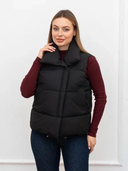 Жилет з утеплювачем UVENTUM чорний