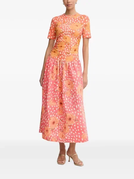Rochie maxi Never Fully Dressed cu model floral cu imagine roz