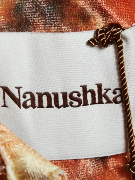 Кадифена риза Nanushka на цветя с принт оранжево