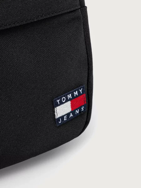Tommy Jeans Kosmetyczka Tjm Ess Daily Washbag czarny
