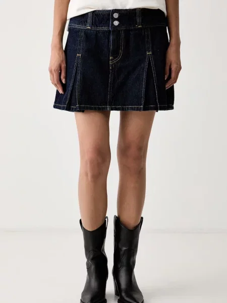 Levi's fustă din catifea reiată INVERTED PLEAT MINI