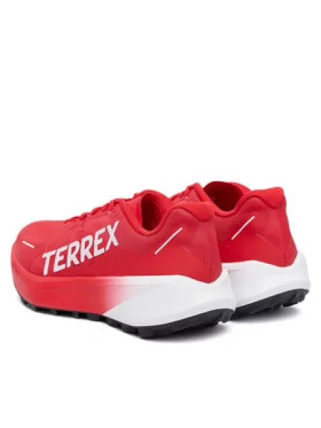 Běžecké boty adidas červené