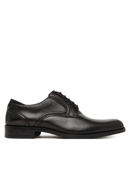 Pantofi Clarks din dantelă negru
