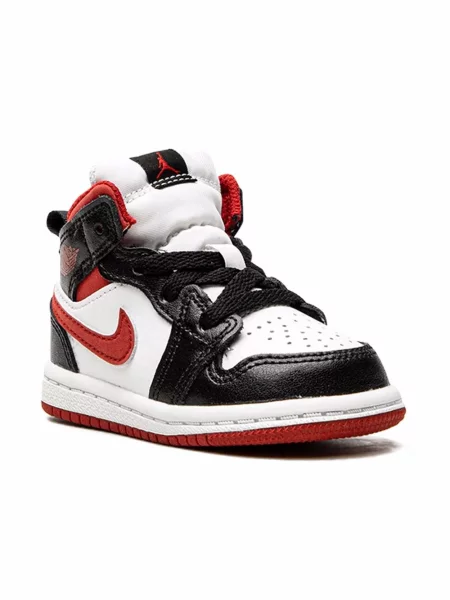 Sneakersy dziecięce Jordan białe