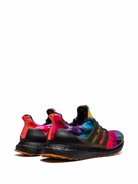 Šněrovací krajkové tenisky Adidas UltraBoost černé