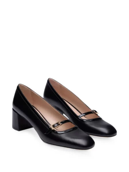 Pantofi cu toc Stuart Weitzman cu cataramă cu bretele negru