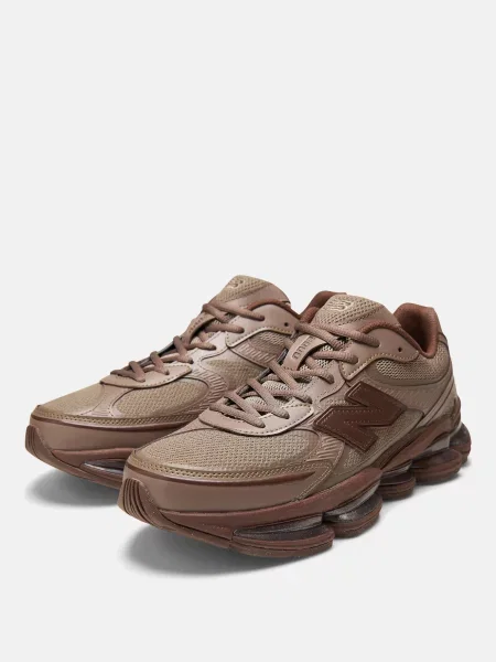Кросівки New Balance коричневі