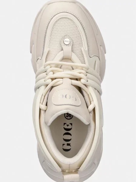 Goe кросівки