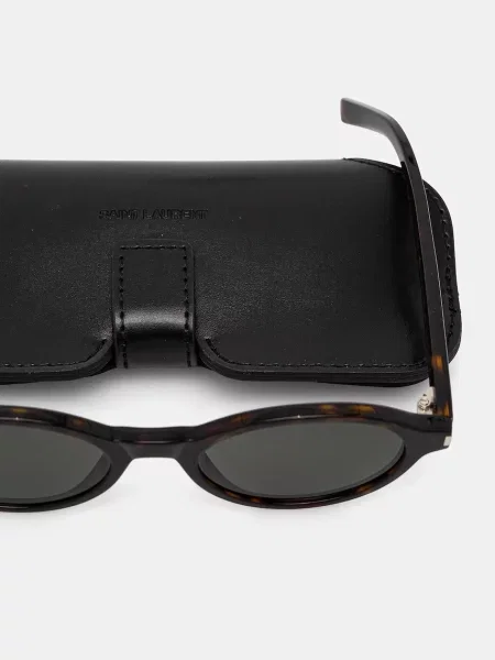 Óra Yves Saint Laurent barna