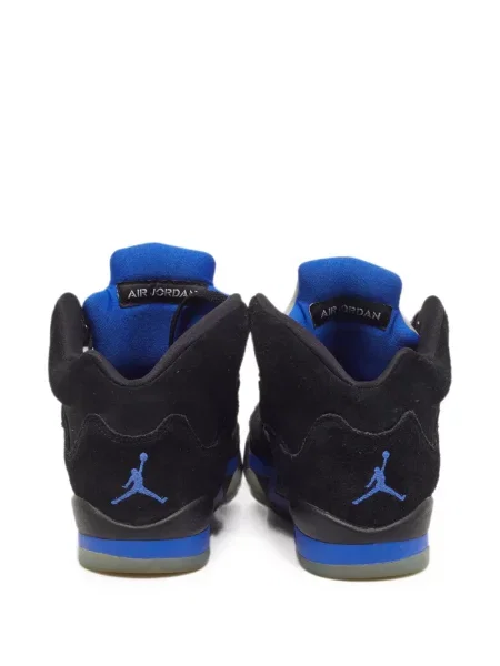 Sneakerși Jordan 5 Retro retro negru