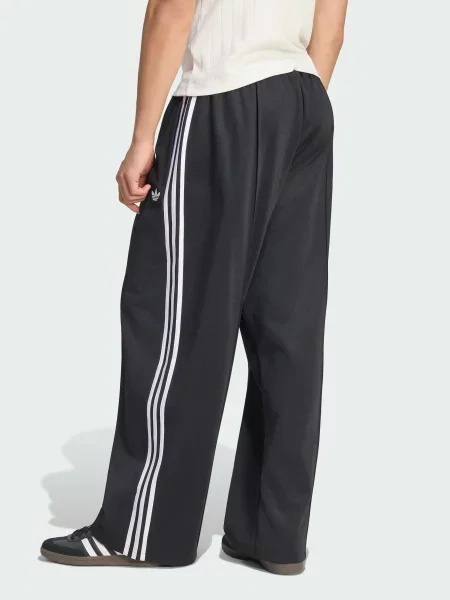 Повседневные брюки Adidas черные