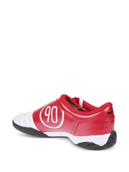 Steppelt sneaker Nike Vomero fekete