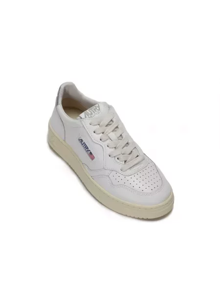 Sneakersy Autry eleganckie białe