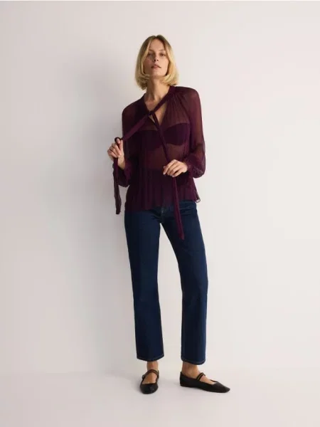 Reserved Прозора блузка з зав'язкою дерево червоне