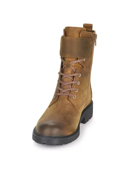Pantofi Clarks din dantelă maro