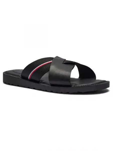 Tommy Hilfiger Bőr papucs CRISS fekete