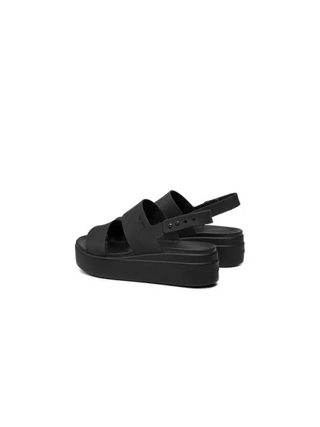 Szandál Crocs Brooklyn Low Wedge W fekete