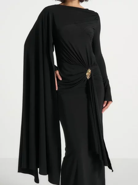 Rochie maxi Manière De Voir cu volane drapată negru