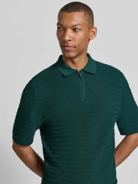 Koszulka polo o kroju regular fit z krótkim zamkiem błyskawicznym Mcneal zielona