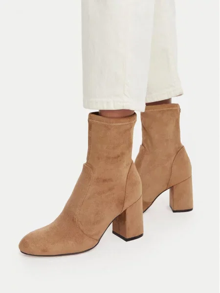 Nine West Aulinukai smėlio