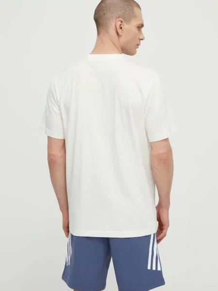 Tričko adidas Originals s aplikací béžová