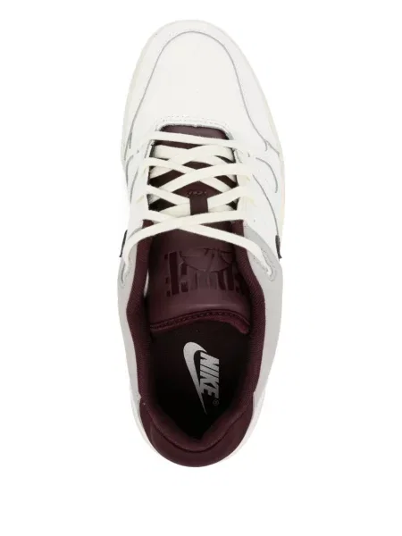 Sneakerși Nike Cortez alergare din piele gri
