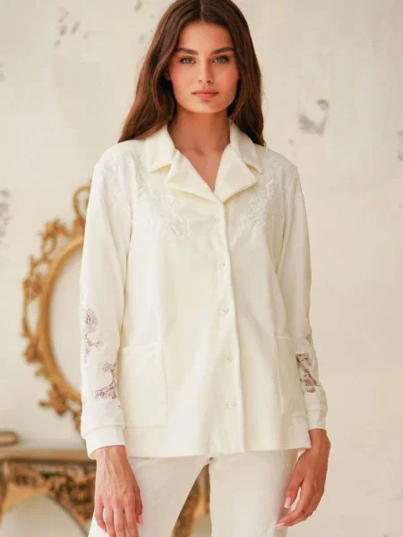 Женский жакет на