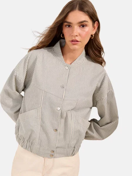 Friends Like These Geacă de primăvară-toamnă ecru / metalic gri