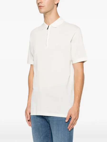 Pólóing Emporio Armani autogrammal