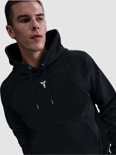 Свитер Nike черный