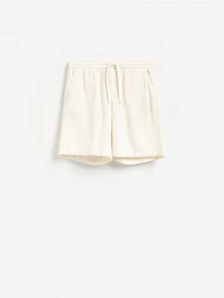 Reserved Pantaloni scurți jogger din crem