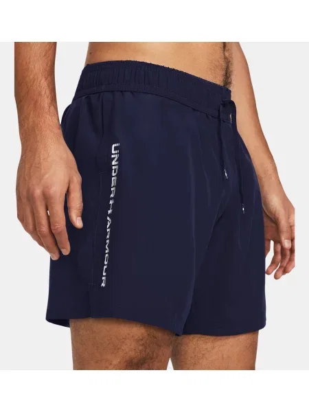 Pantaloni scurți Under Armour negru