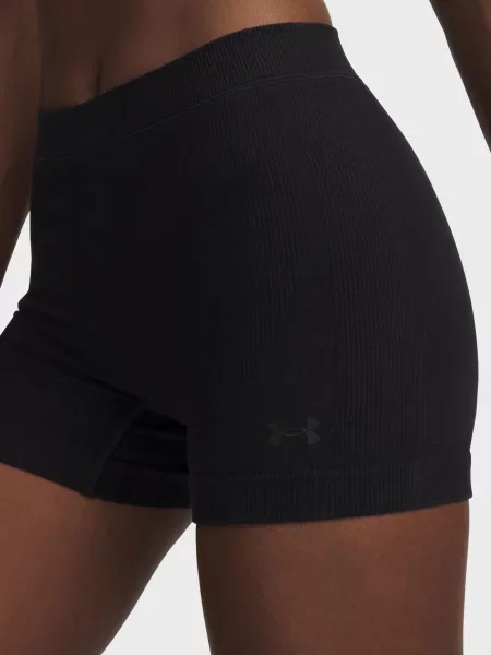 Бесшовные спортивные шорты Under Armour черные