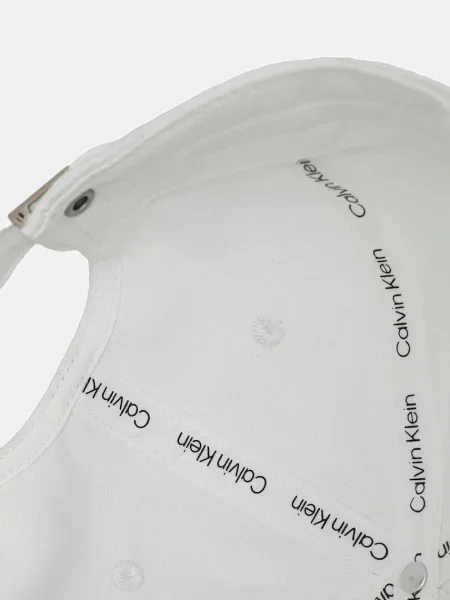 Calvin Klein Sapkák fekete fehér