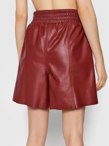 Gestuz Pantaloni scurți din piele Liljagz Vișiniu