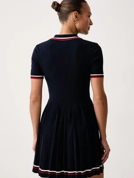 Расклешенное платье Guess