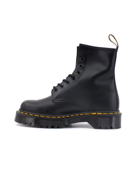 Botki Dr. Martens skórzane na platformie retro czarne