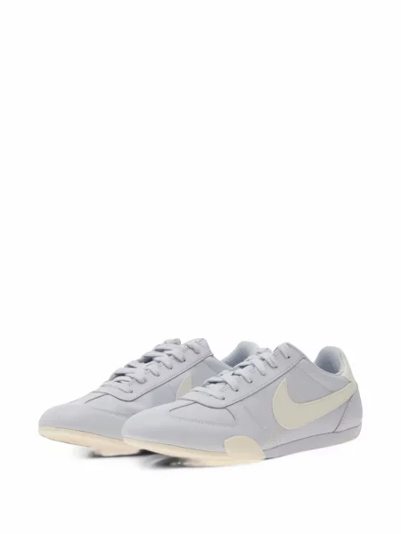 Sneakerși Nike gri