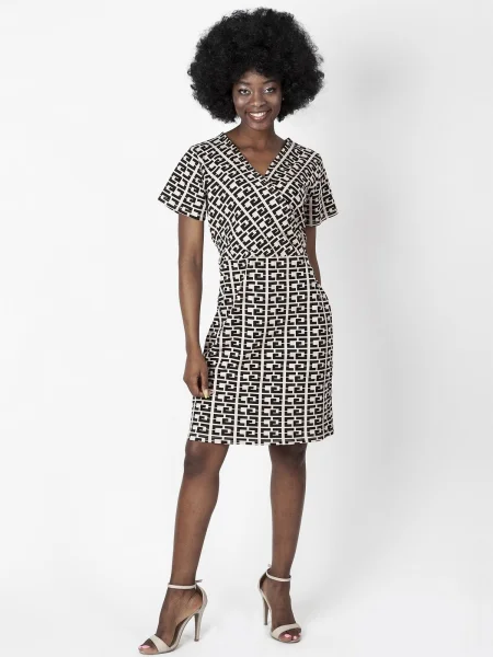 Sukienka Perso garniturowa czarna