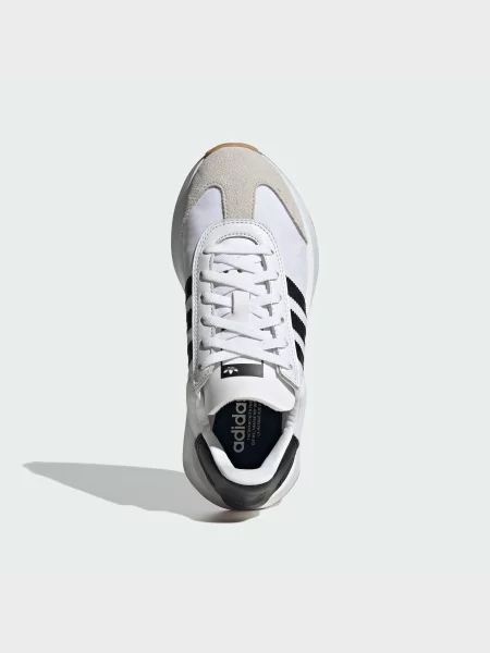 Детские кроссовки Adidas белые