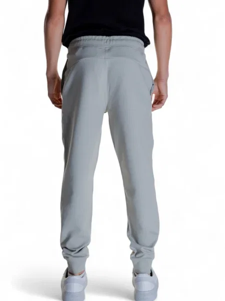 Trenirka Calvin Klein siva