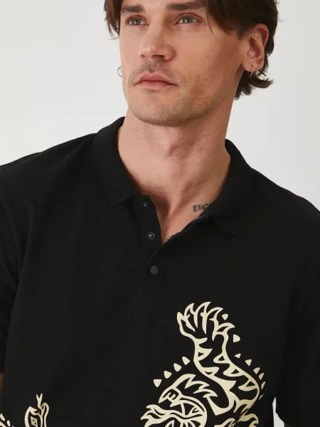 Тениска с яка Medicine с принт черно