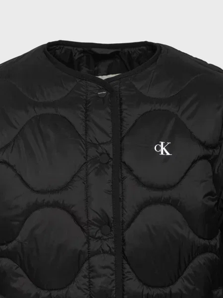 Утепленная джинсовая куртка Calvin Klein Jeans черная